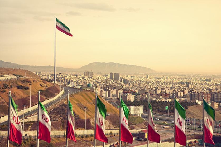 Iran i Cieśnina Ormuz: groźba blokady powraca na agendę