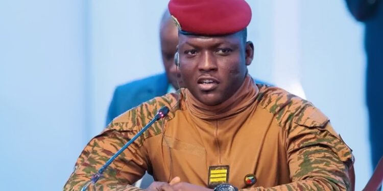 Ibrahim Traoré: Nowa era Burkina Faso i Afryki